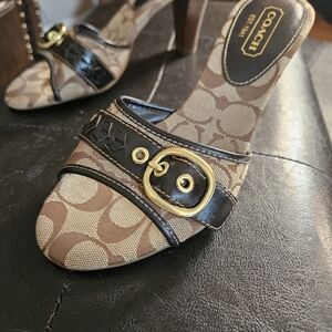 Coach Women's Tan and Black Mules with Gold Accent